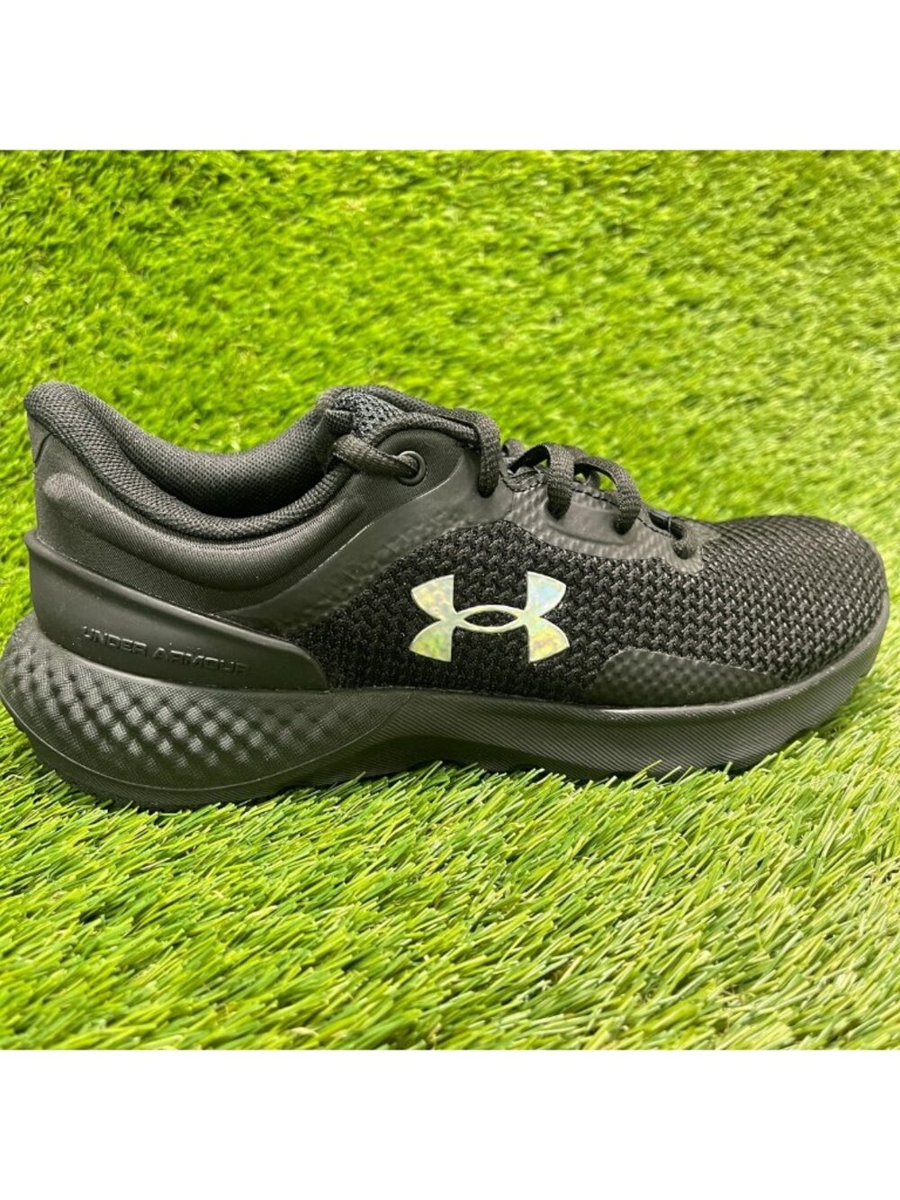 Under Armour Charged Escape 4 Womens Size 6 Black Running Walking Shoes Sneakers